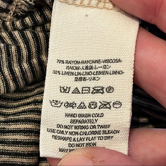 We The Free Brown Striped Slit Sleeve Split Sides Short Sleeve Top XS - Picture 10 of 10